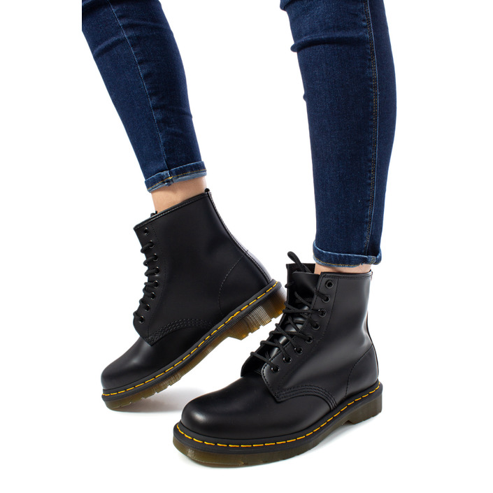 Dr martens boots dames new arrivals